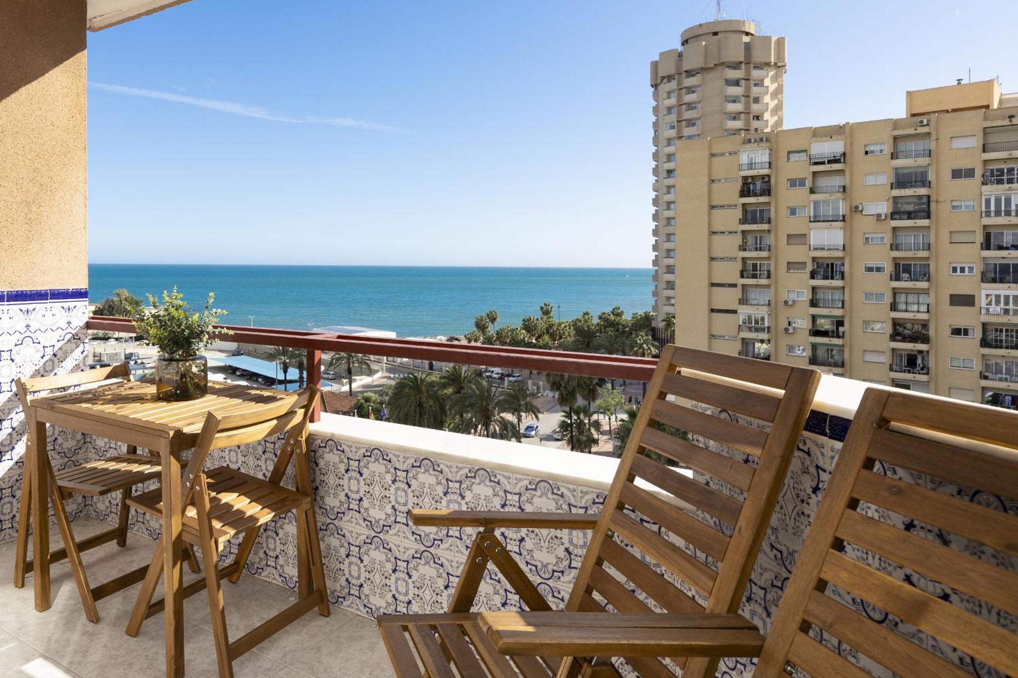 Beachfront Apartment With Terrace And Seaviews Fuengirola Luaran gambar