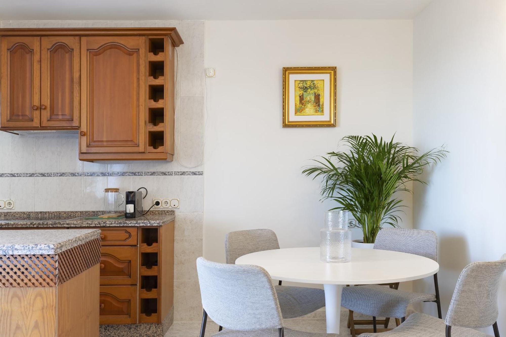 Beachfront Apartment With Terrace And Seaviews Fuengirola Luaran gambar